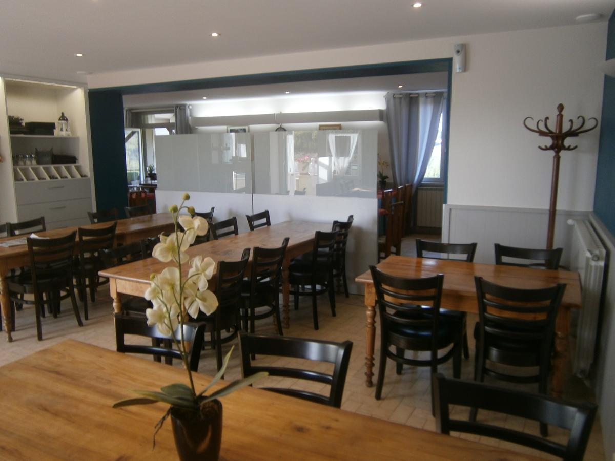Hotel Restaurant De La Roche Les Sauvages  Bagian luar foto